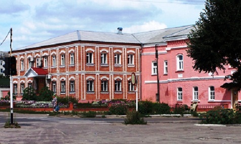 2006 г. Пенсионный фонд (бывший Дом культуры), постройка конца ХIX века