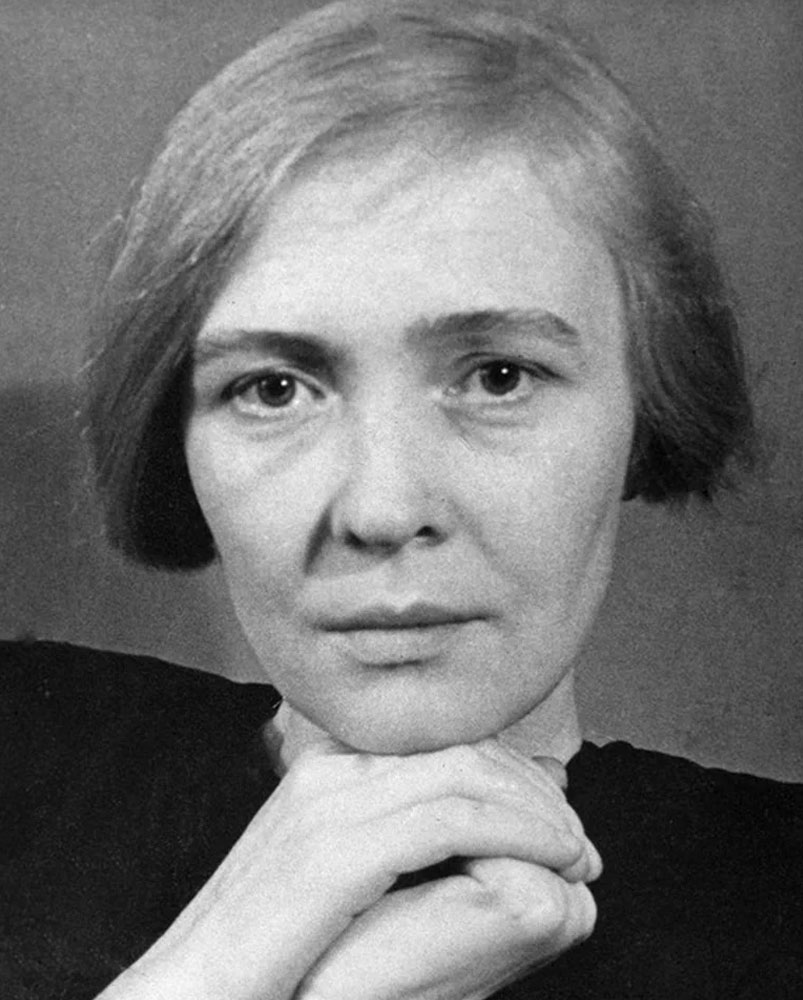 Стихи великих. Ольга Берггольц. «Ответ»